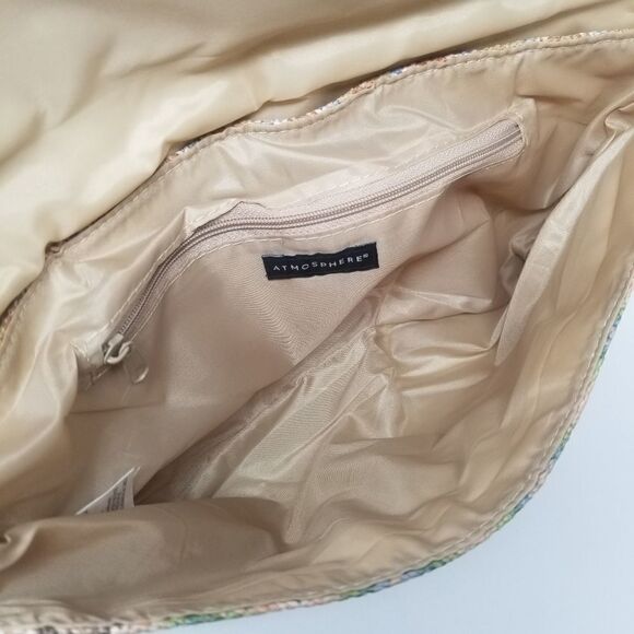 Chevron Print Wristlet/Clutch bag. - Picture 9 of 13